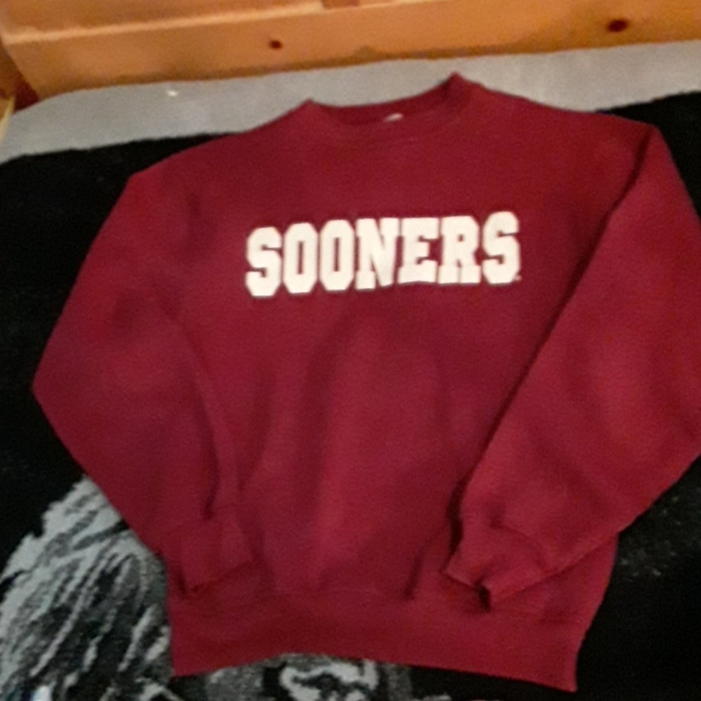 OU  Sooners Sweatshirt